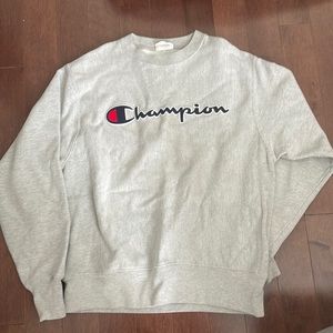 Champion Crewneck Sweater